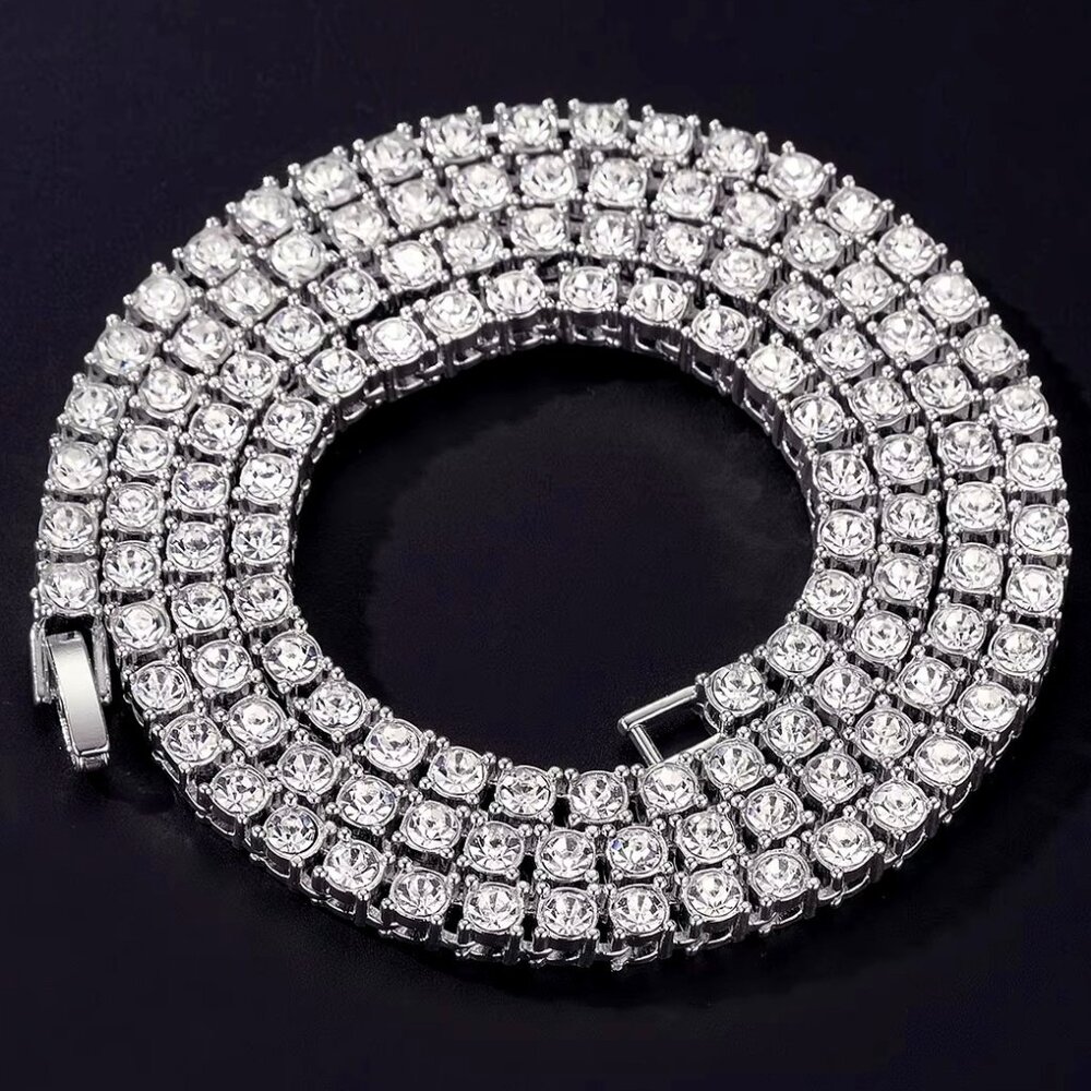 ⭐ Beautiful 20" Diamond Infinity Necklace With 5mm Diamonds 18k White Gold ⭐ - Picture 2 of 7